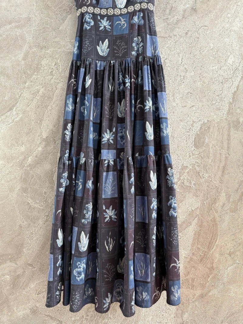 Soft Unclassified Brand Dress 153924