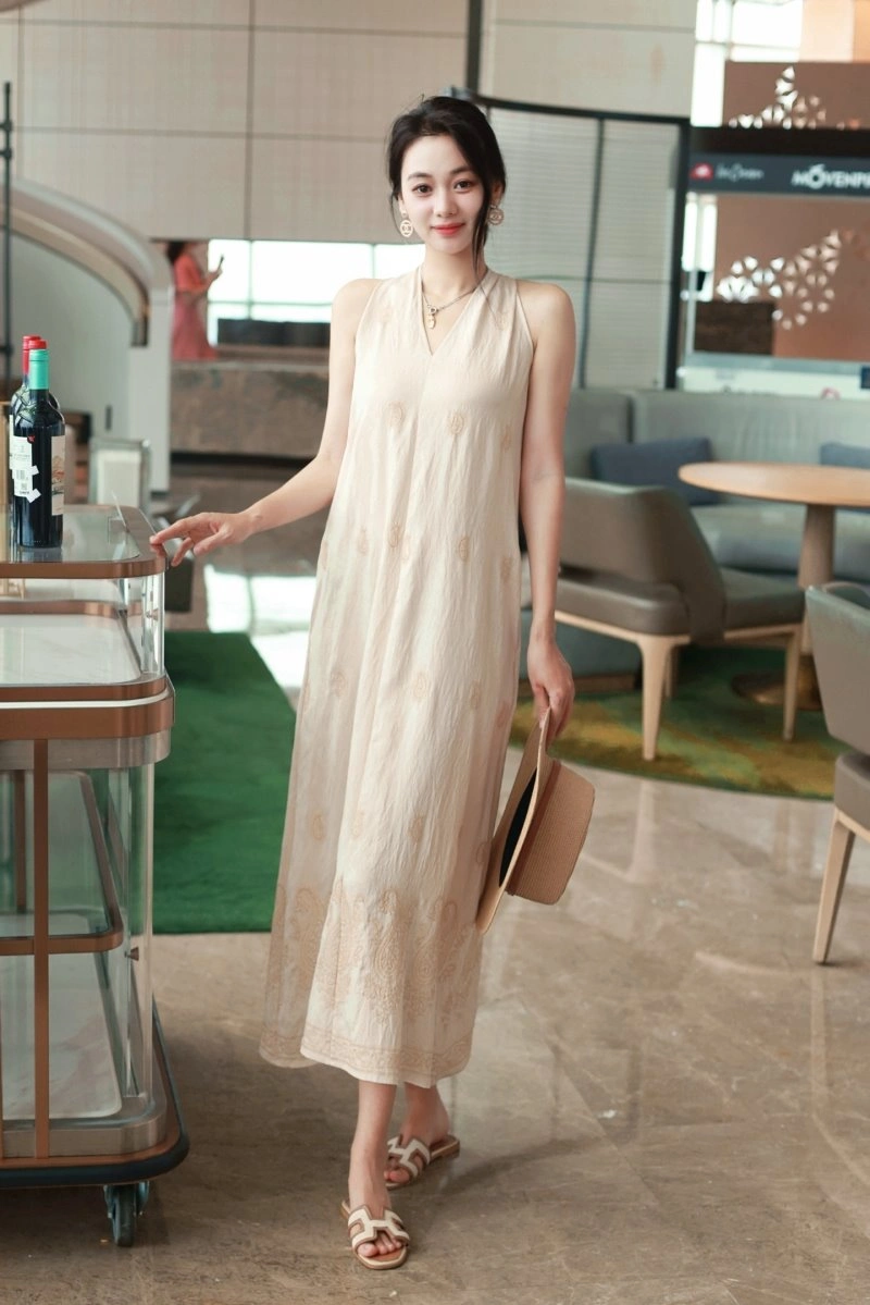 Sporty Unclassified Brand Dress 152821