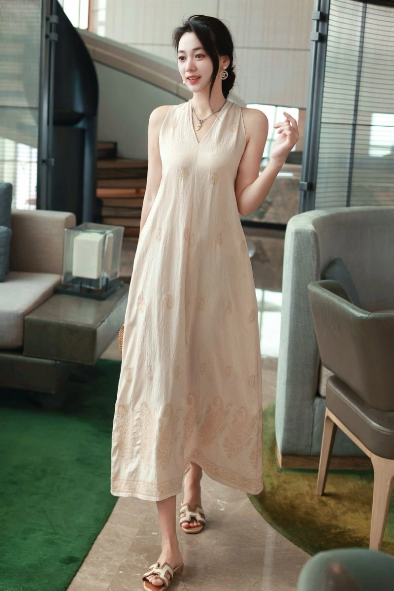 Sporty Unclassified Brand Dress 152821