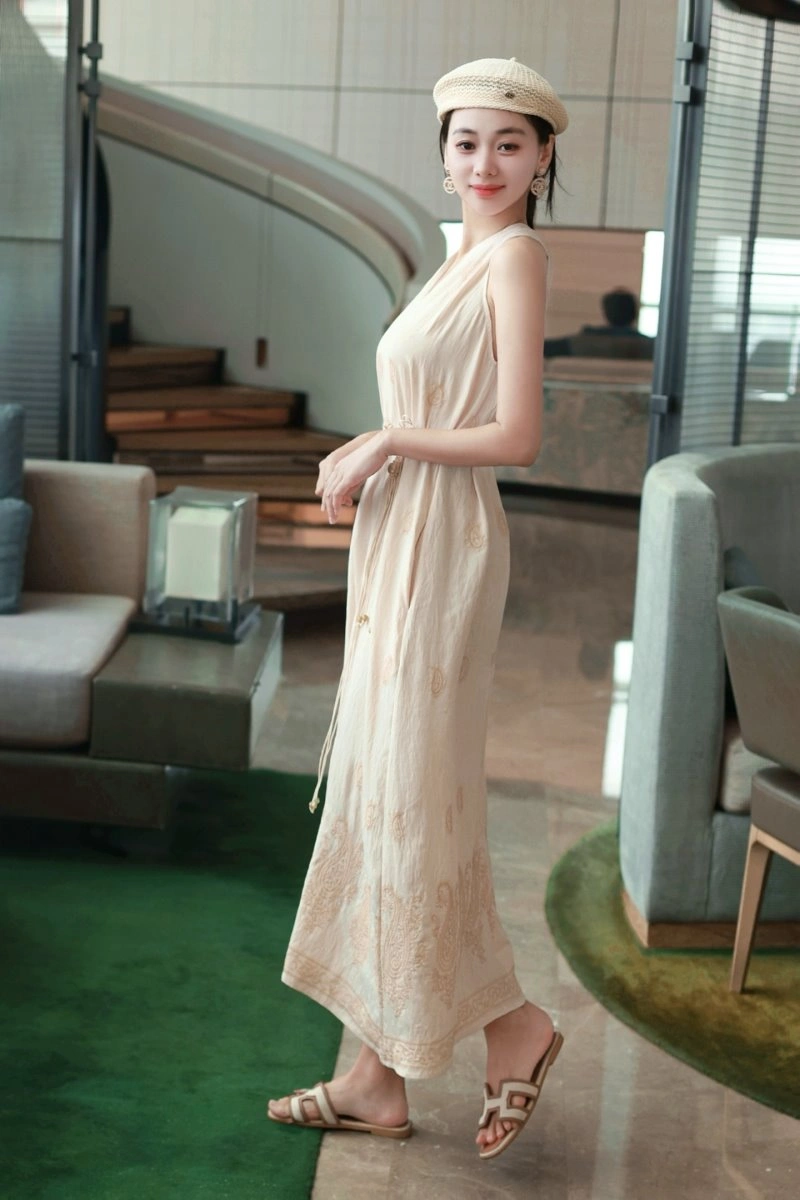 Sporty Unclassified Brand Dress 152821