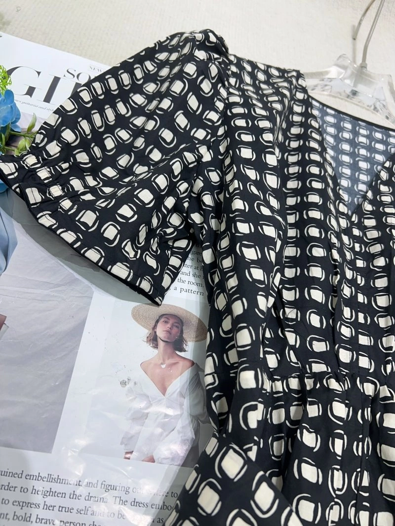 Unclassified Brand Dress EasyCare 152804
