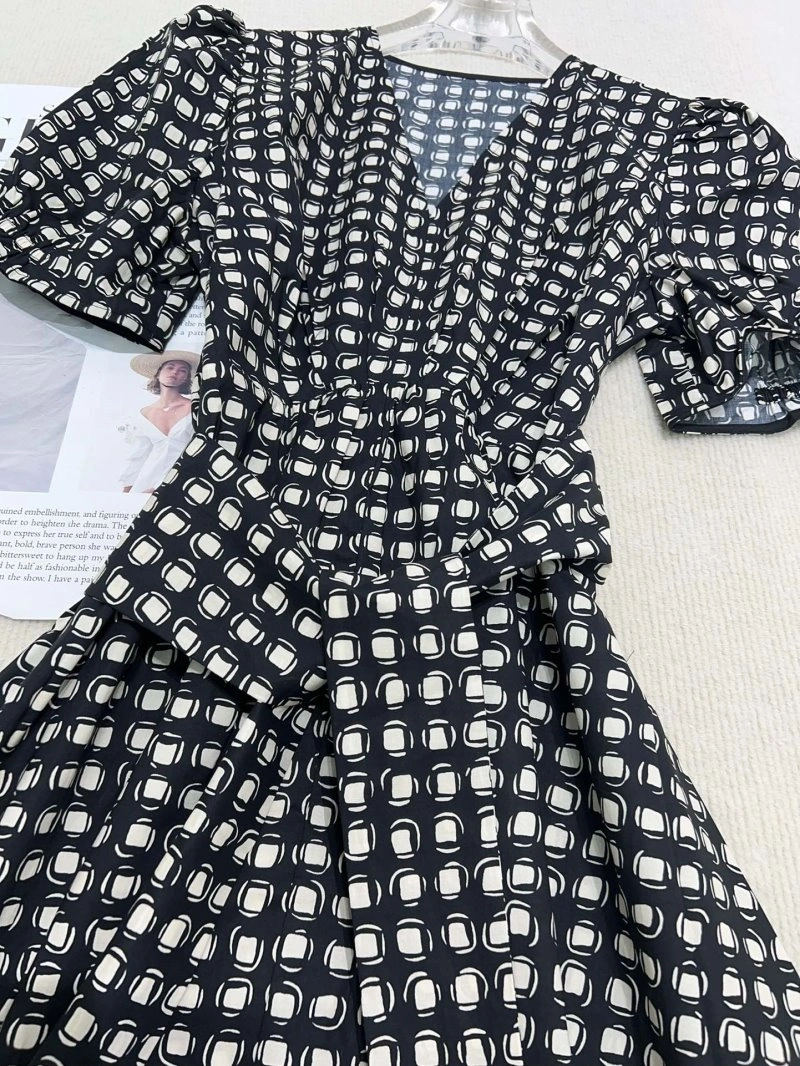 Unclassified Brand Dress EasyCare 152804