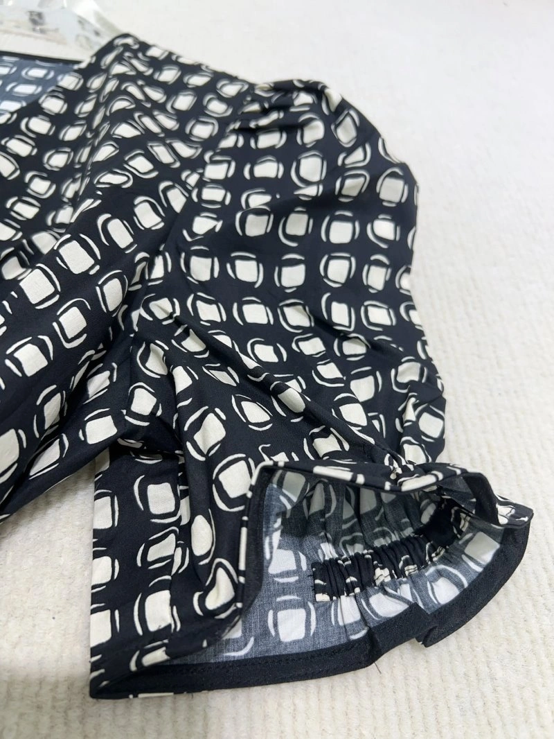 Unclassified Brand Dress EasyCare 152804