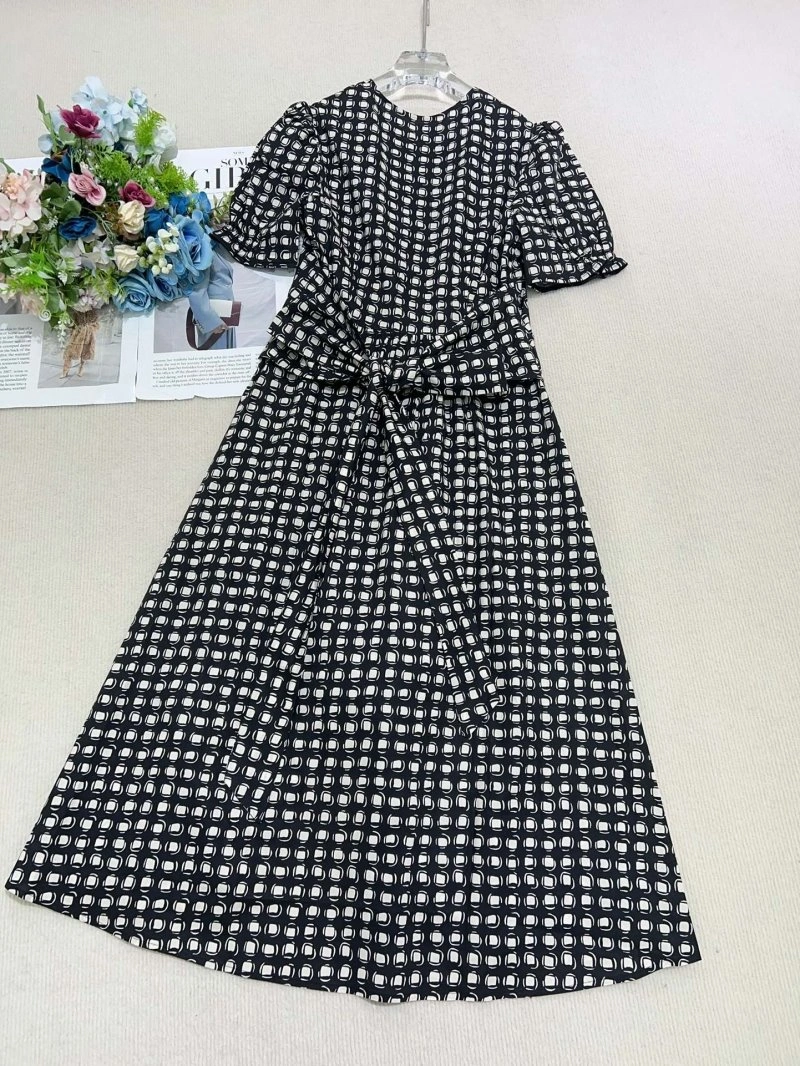 Unclassified Brand Dress EasyCare 152804