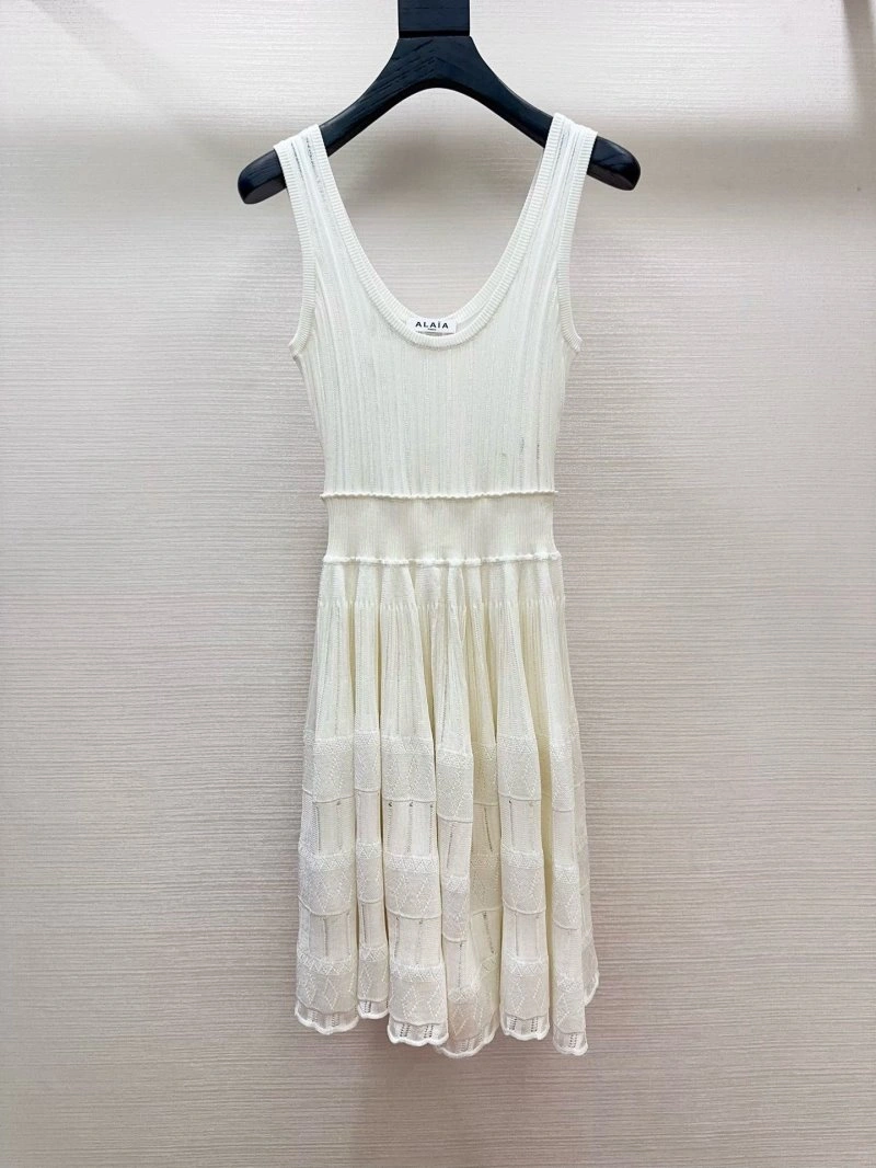 TimelessDesign Unclassified Brand Dress 152774