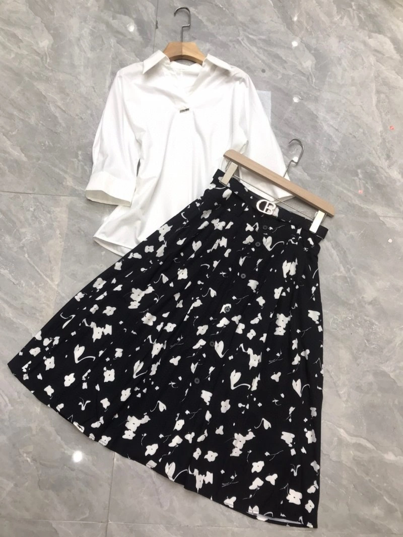 Soft Unclassified Brand Dress 152756