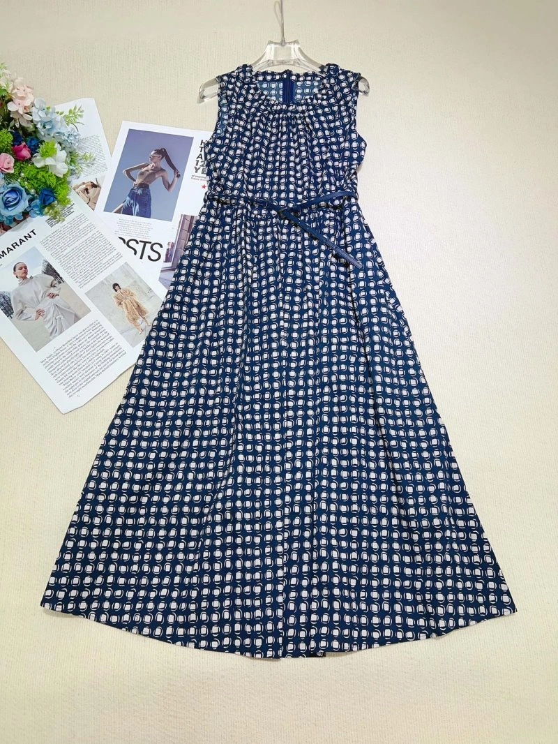 WrinkleFree Unclassified Brand Dress 152742