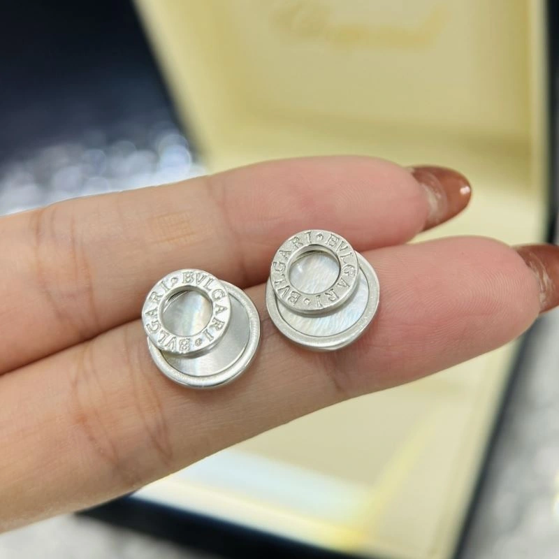 Functional Unclassified Brand Earrings 213776