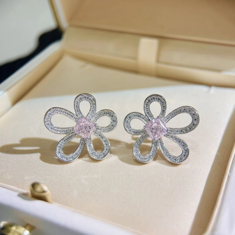 Unclassified Brand Earrings Modern 213360
