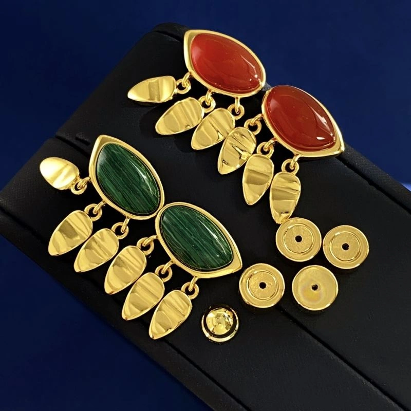 Snug Unclassified Brand Earrings 213337