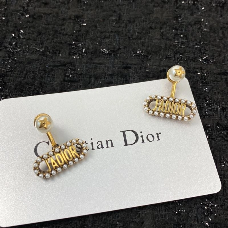 Flexible Unclassified Brand Earrings 213325
