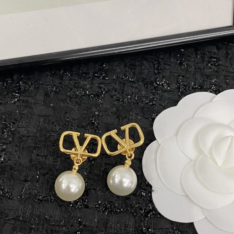 Unclassified Brand Earrings Attractive 213321