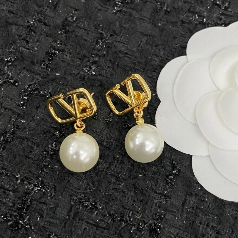 Unclassified Brand Earrings Attractive 213321