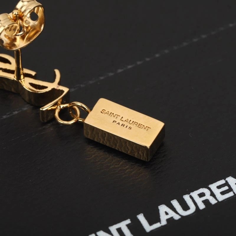 BestValue Unclassified Brand Earrings 213328