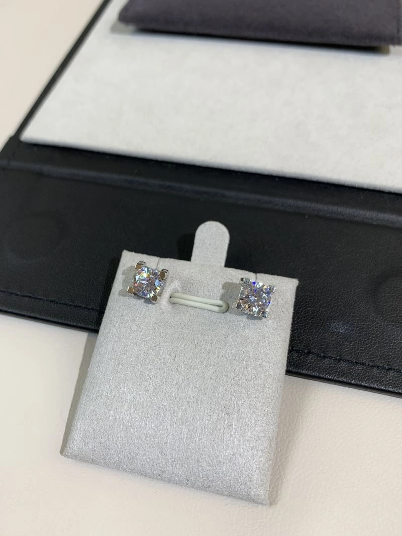 Unclassified Brand Earrings Sleek 213312