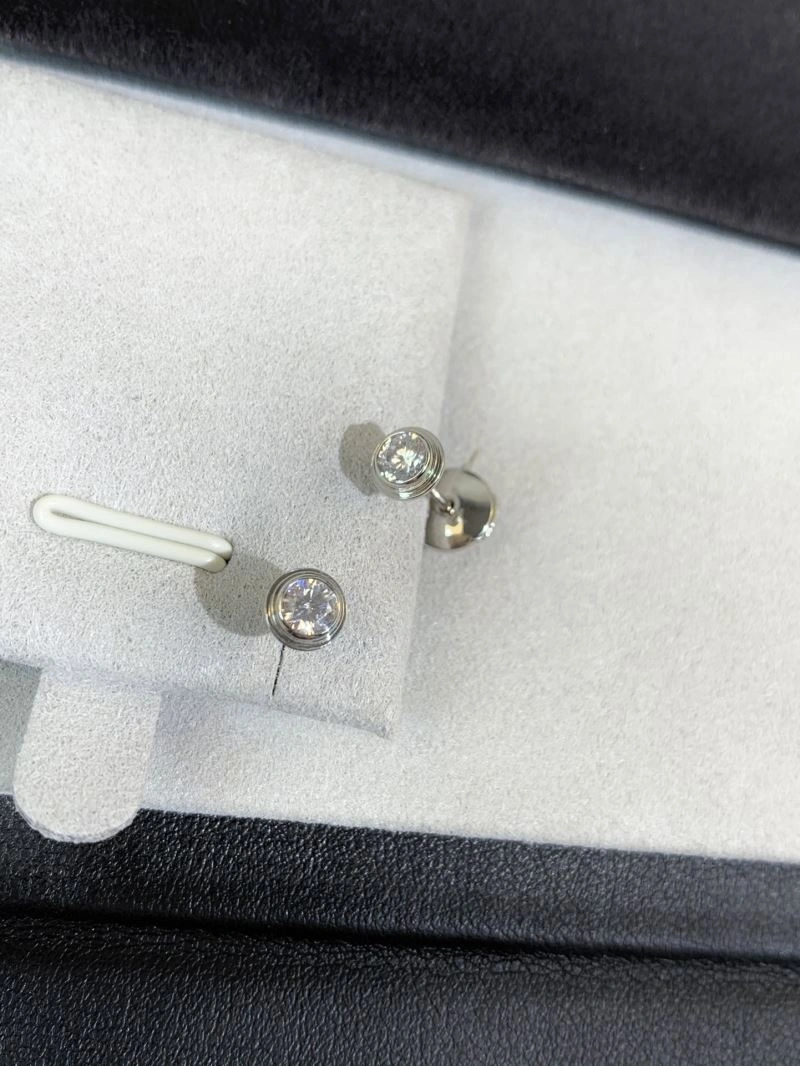 Unclassified Brand Earrings Breathable 213319
