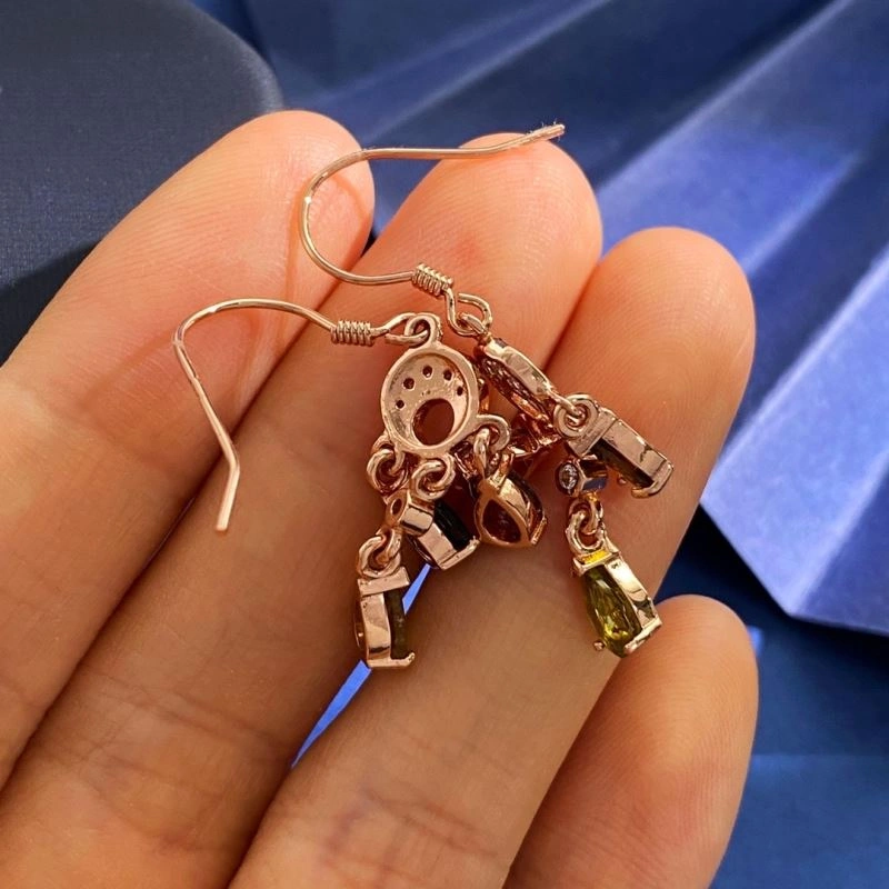 Tailored Unclassified Brand Earrings 213303