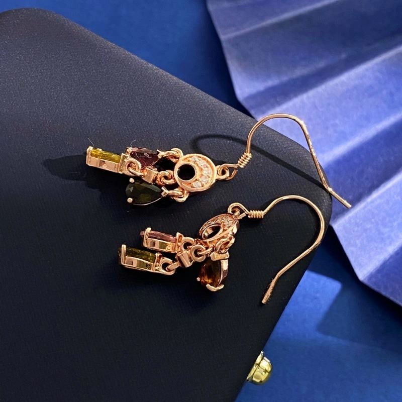 Tailored Unclassified Brand Earrings 213303