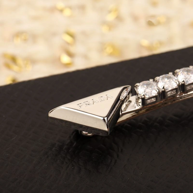 GoAnywhere Unclassified Brand Hairpins 213748