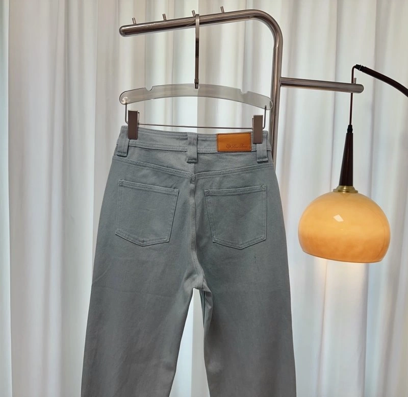 Breathable Unclassified Brand Jeans 150596