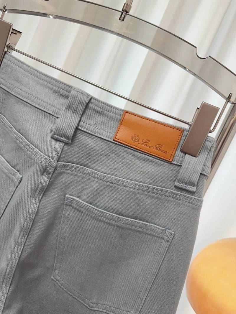 Breathable Unclassified Brand Jeans 150596