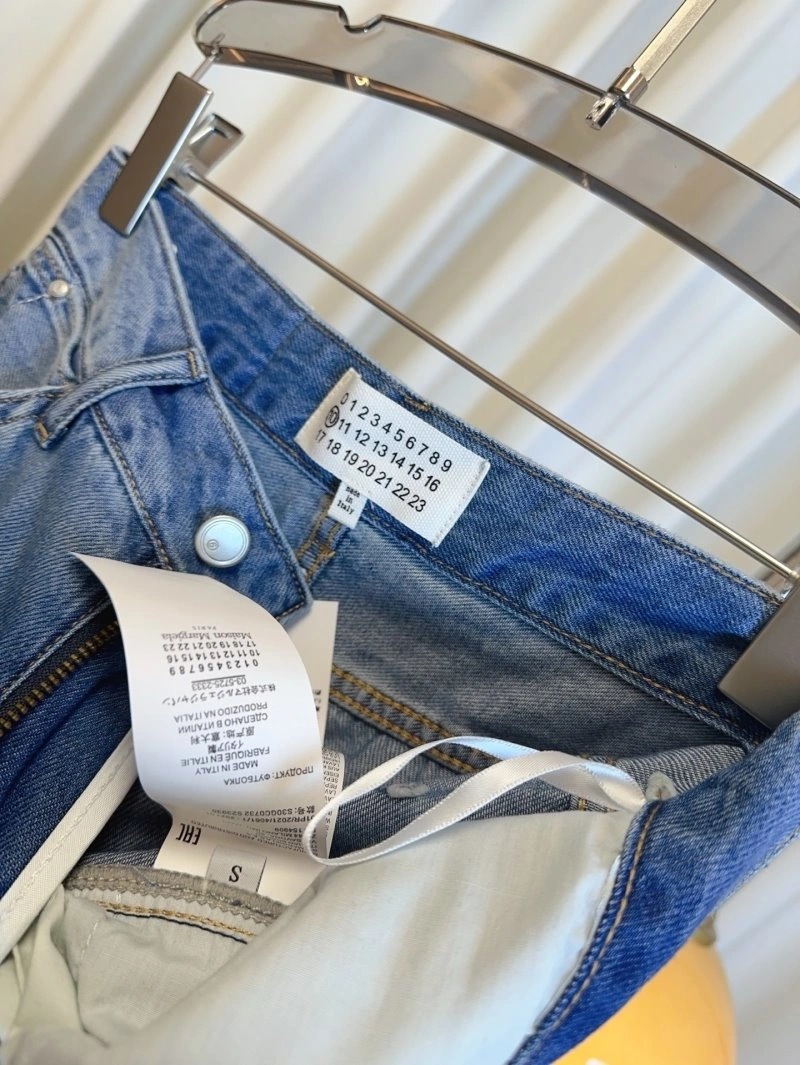 Classic Unclassified Brand Jeans 150603