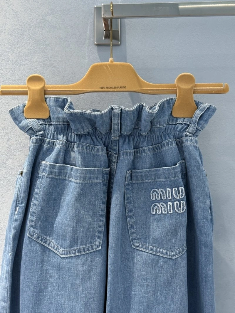 Colorful Unclassified Brand Jeans 150572