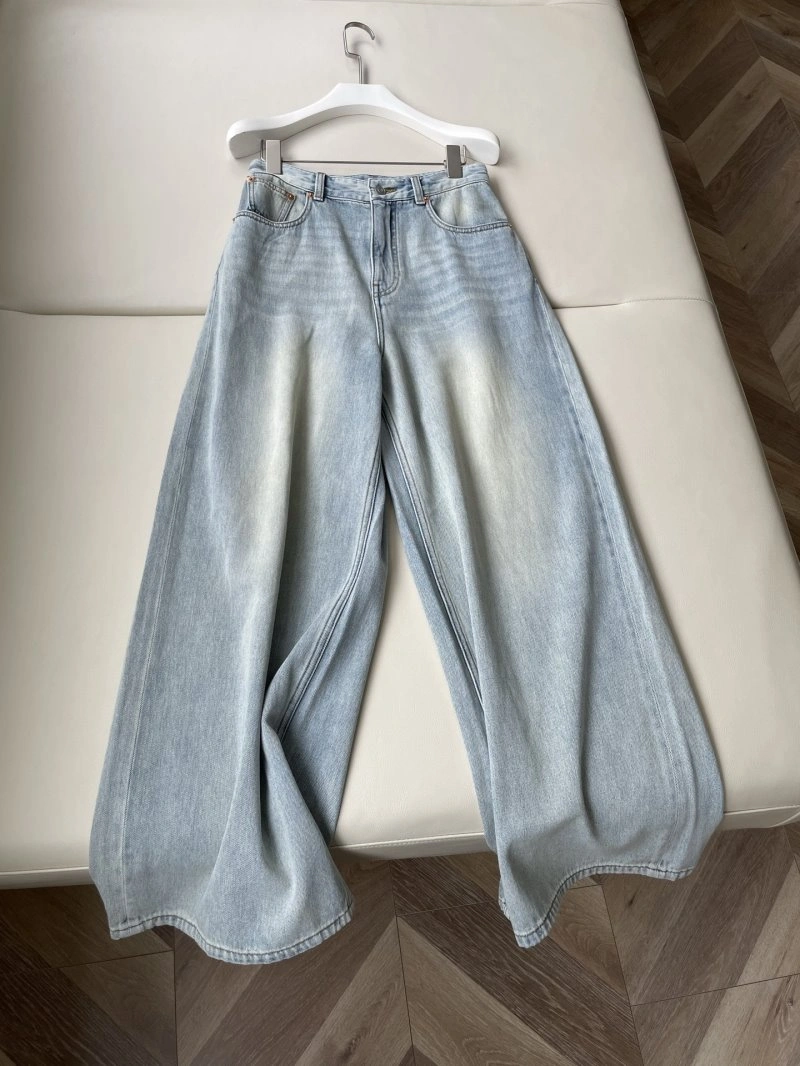 Snug Unclassified Brand Jeans 155608