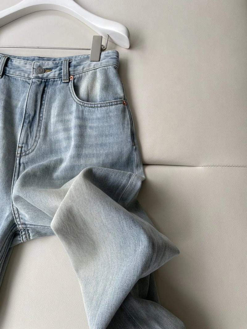 Snug Unclassified Brand Jeans 155608