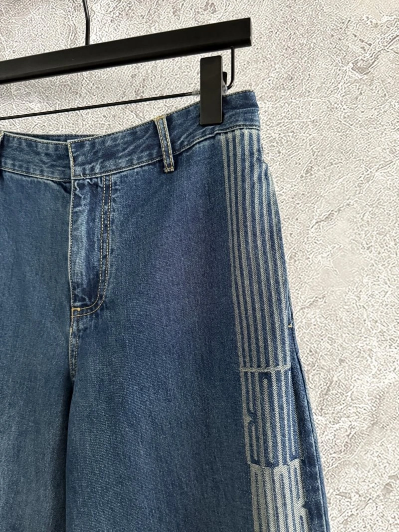 Sustainable Unclassified Brand Jeans 155603