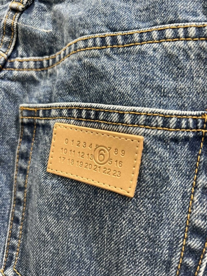TravelReady Unclassified Brand Jeans 155593