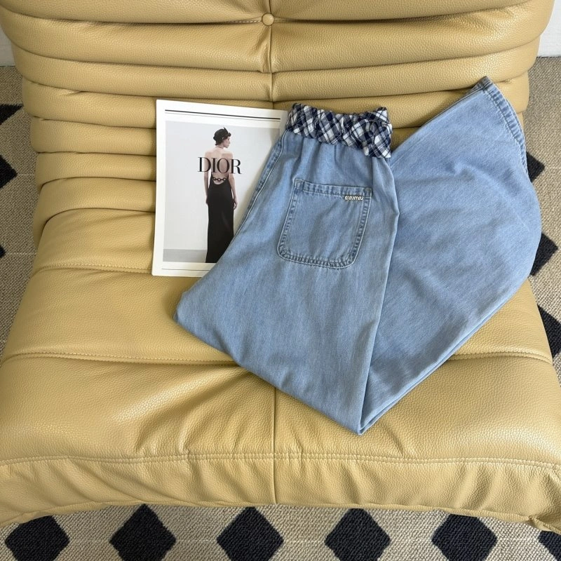 SmoothTexture Unclassified Brand Jeans 155592