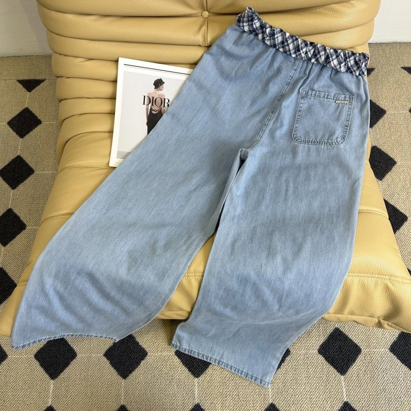 SmoothTexture Unclassified Brand Jeans 155592
