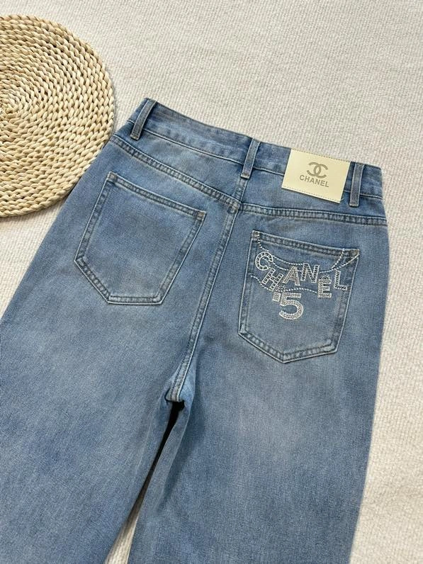 Sporty Unclassified Brand Jeans 147670