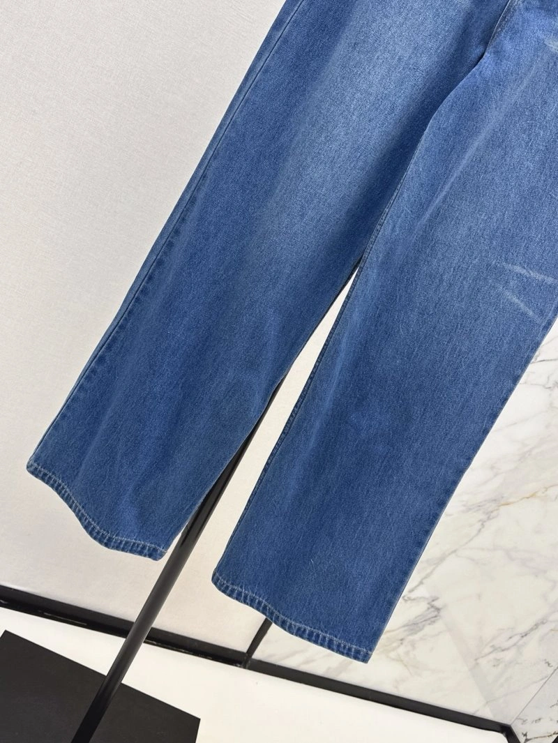 WellDesigned Unclassified Brand Jeans 147676