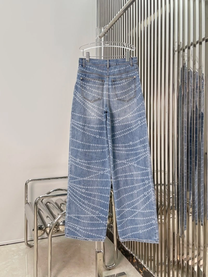 Chic Unclassified Brand Jeans 147669