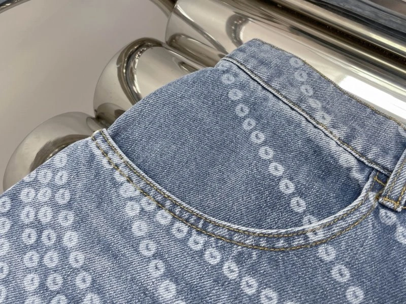 Chic Unclassified Brand Jeans 147669