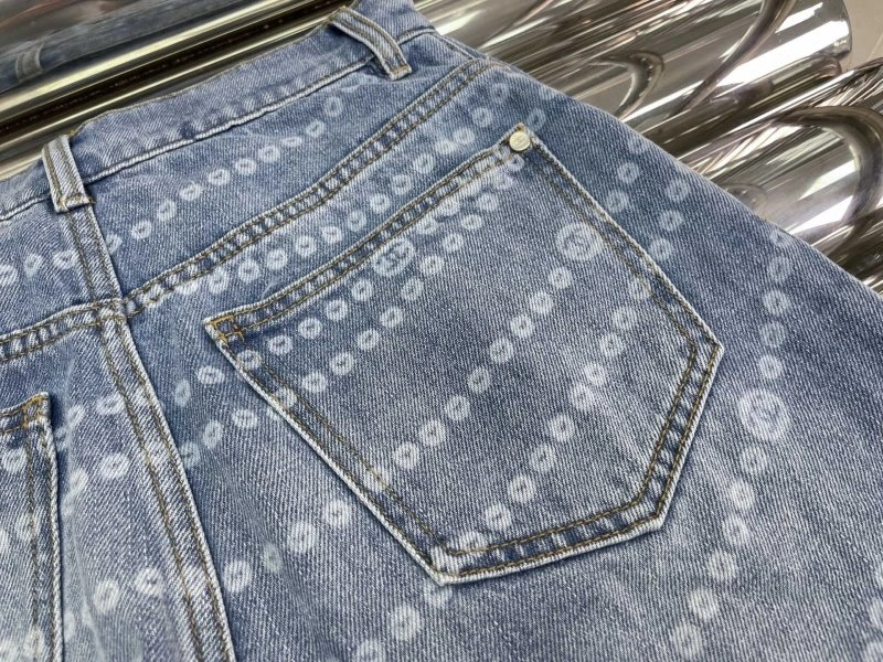 Chic Unclassified Brand Jeans 147669
