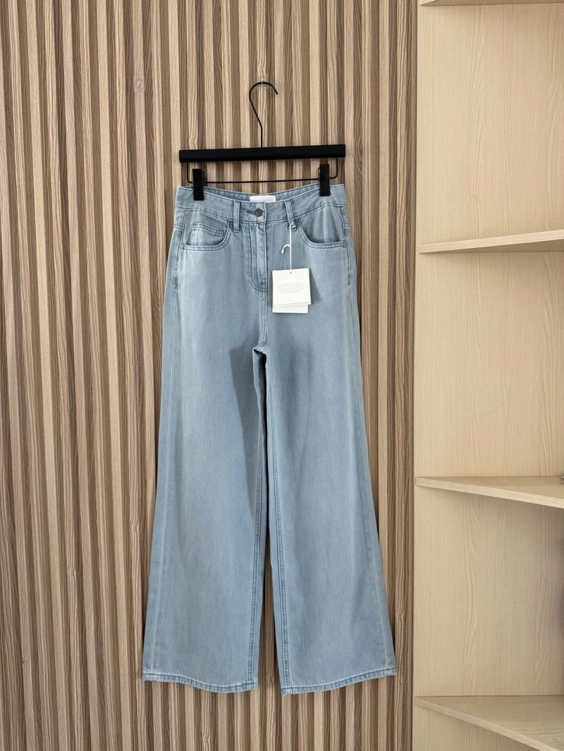 FreshLook Unclassified Brand Jeans 147659