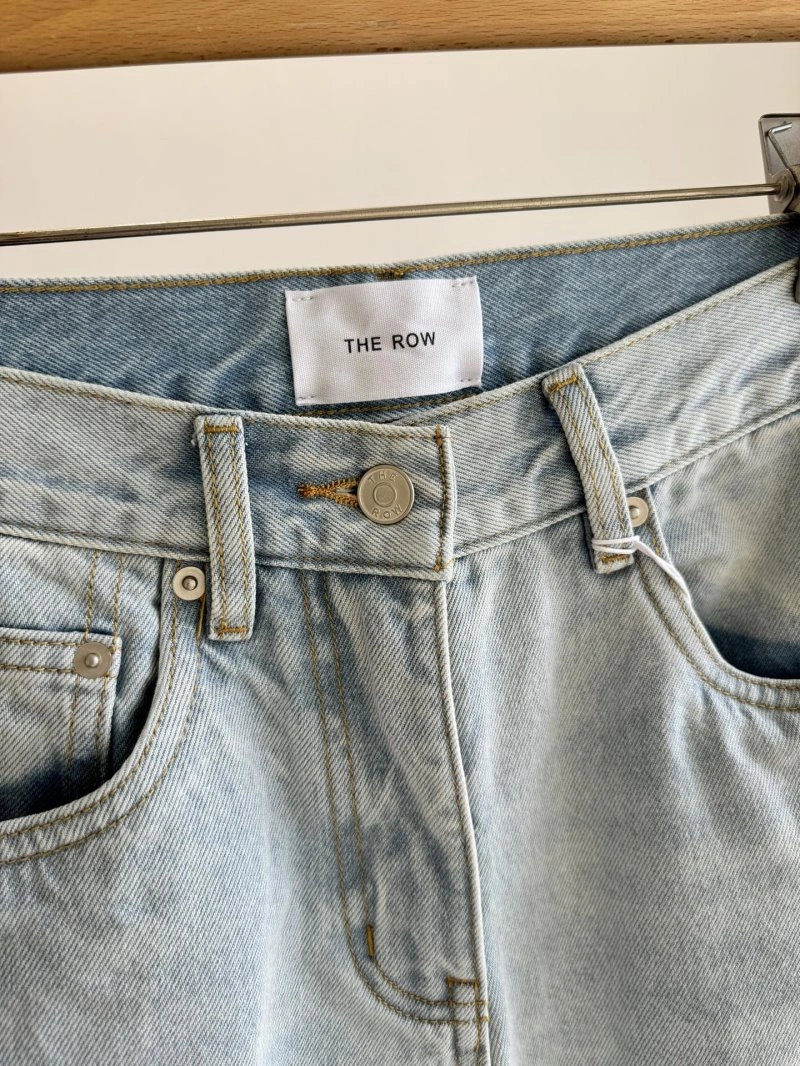 Seasonal Unclassified Brand Jeans 147658