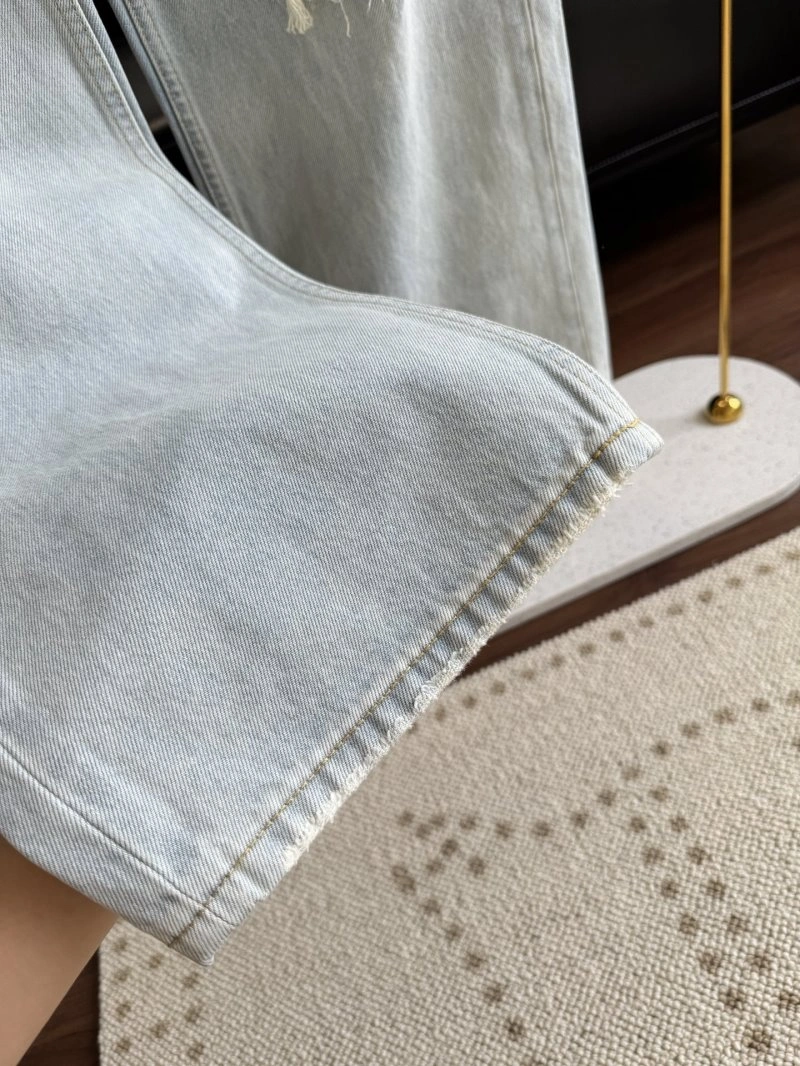 Seasonal Unclassified Brand Jeans 147658