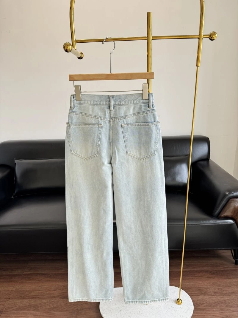 Seasonal Unclassified Brand Jeans 147658