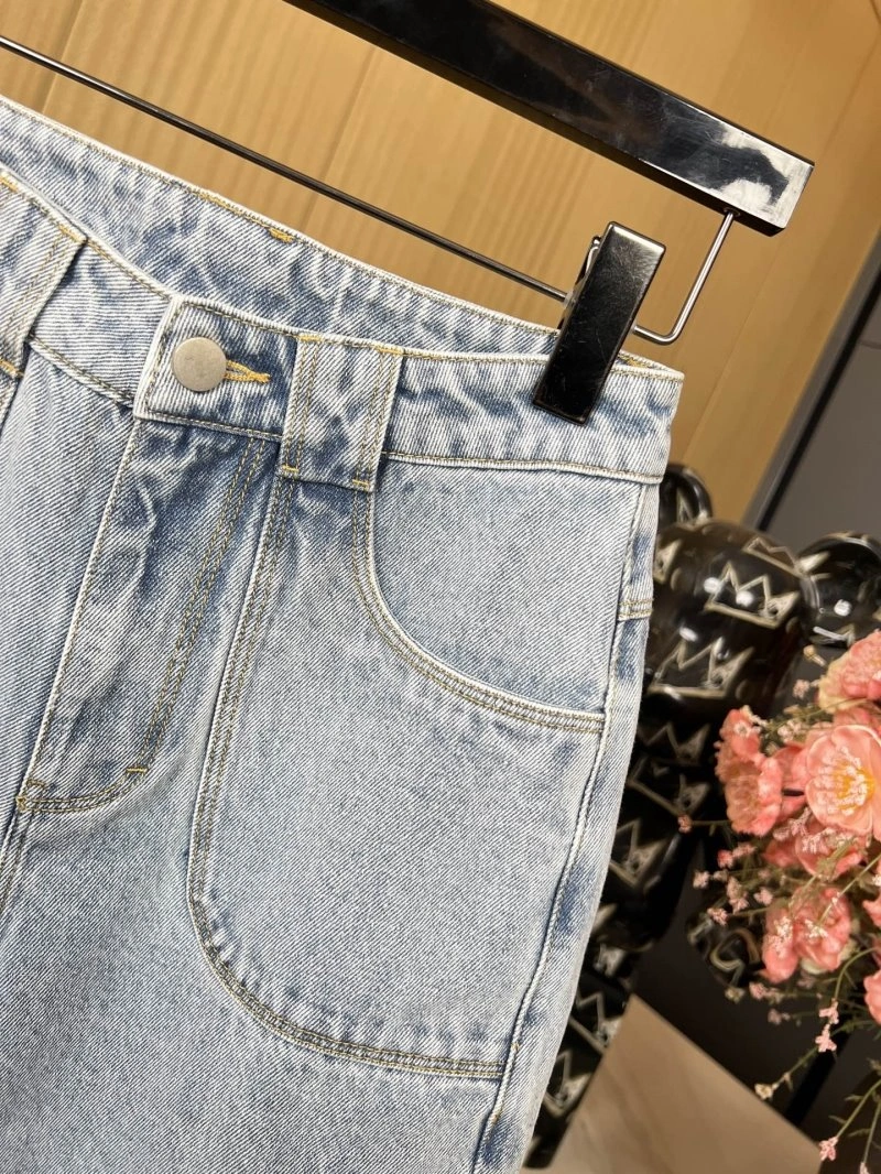 Sleek Unclassified Brand Jeans 147645