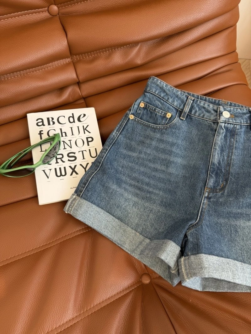 Timeless Unclassified Brand Jeans 153858