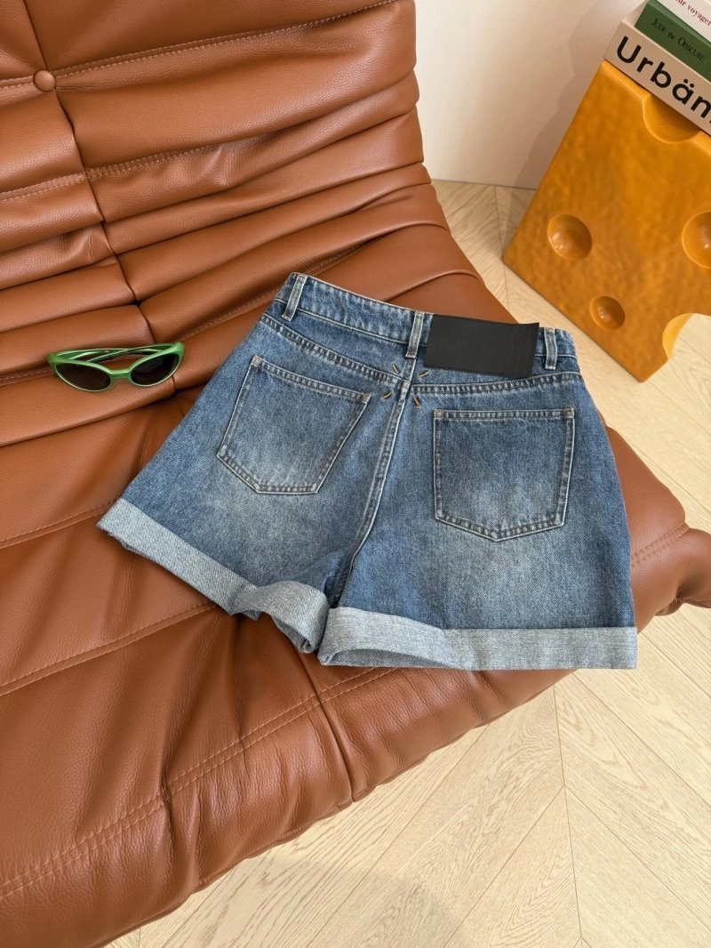 Timeless Unclassified Brand Jeans 153858