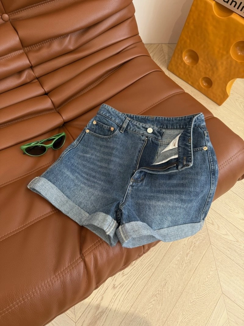 Timeless Unclassified Brand Jeans 153858