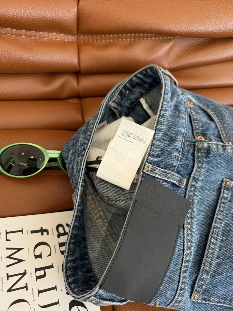 Timeless Unclassified Brand Jeans 153858