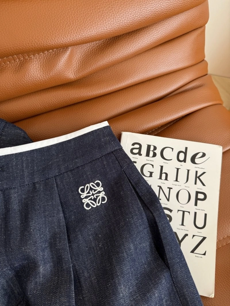Sporty Unclassified Brand Jeans 153831