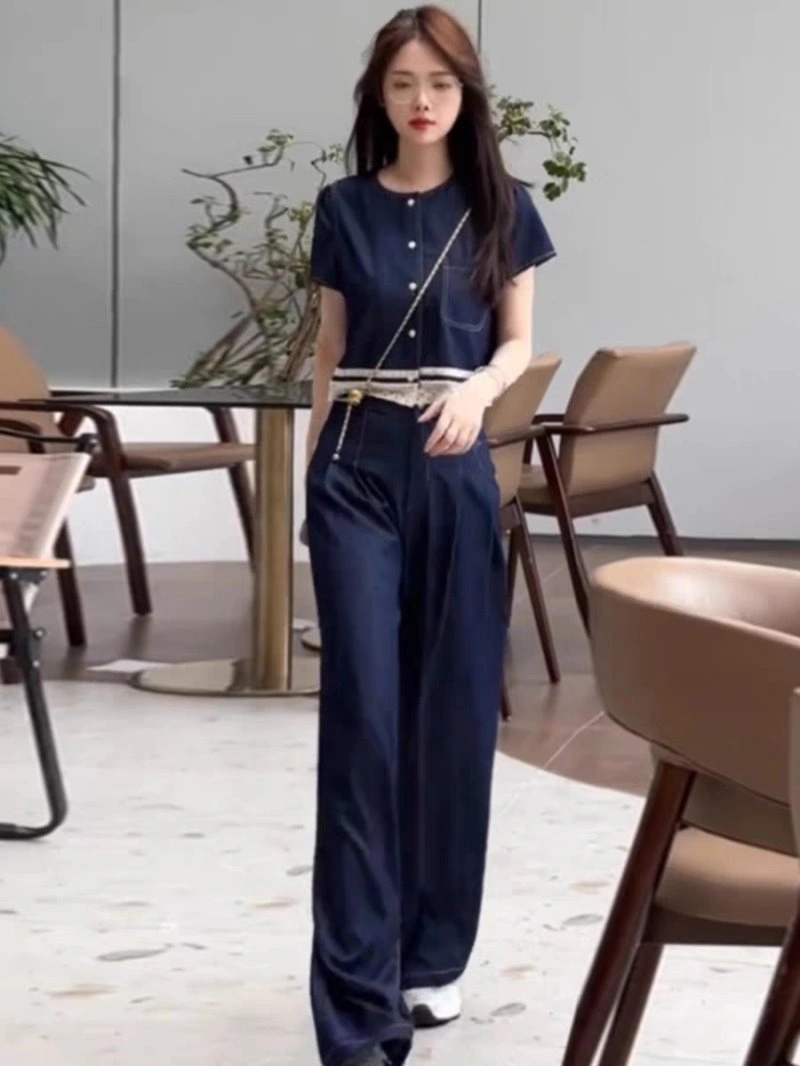 Functional Unclassified Brand Jeans 153837