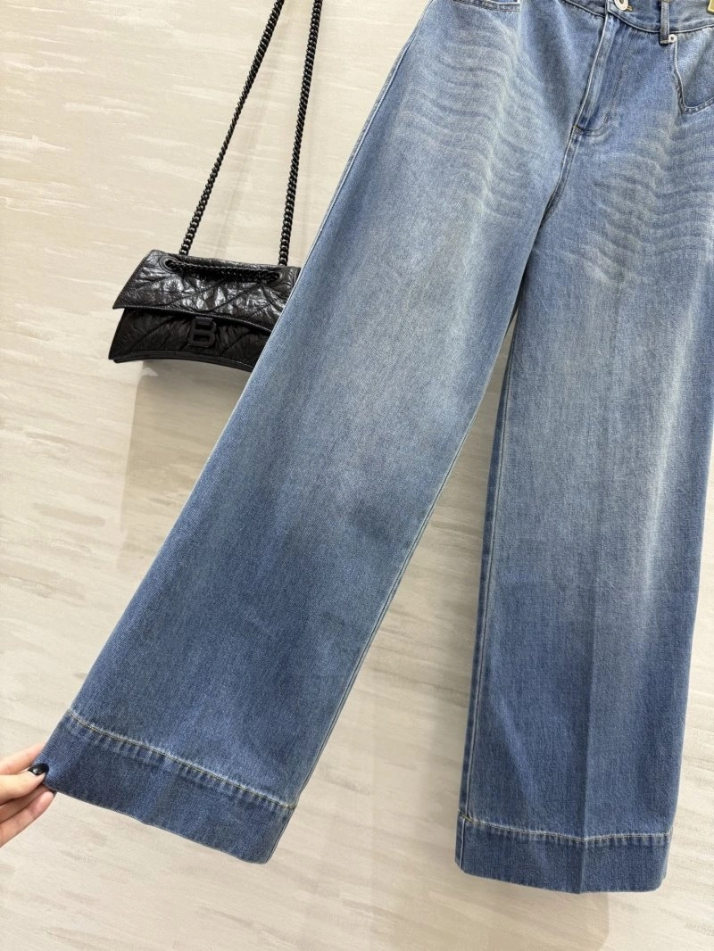 Trendy Unclassified Brand Jeans 153829